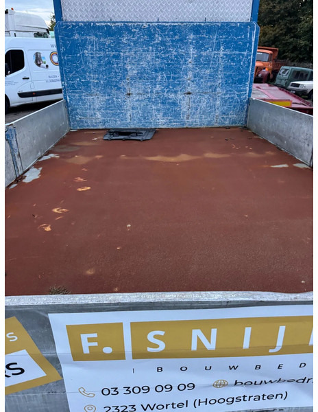 Mercedes-Benz atego - Peça de reposição: foto 4 Mercedes-Benz atego - Peça de reposição: foto 4