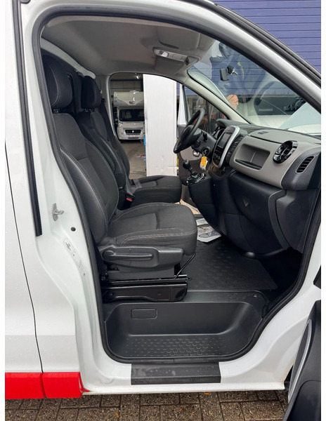 Ambulância Renault Trafic **AMBULANCE-EURO 5-AC-DCI120**: foto 20 Ambulância Renault Trafic **AMBULANCE-EURO 5-AC-DCI120**: foto 20