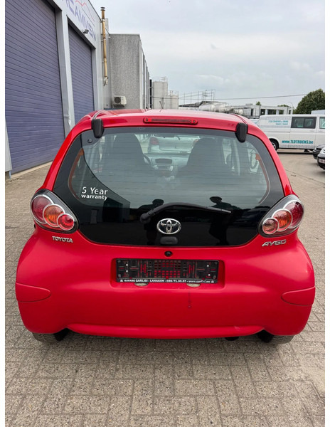 Hatchback Toyota Aygo **5DOORS-BELGIAN CAR**: foto 5