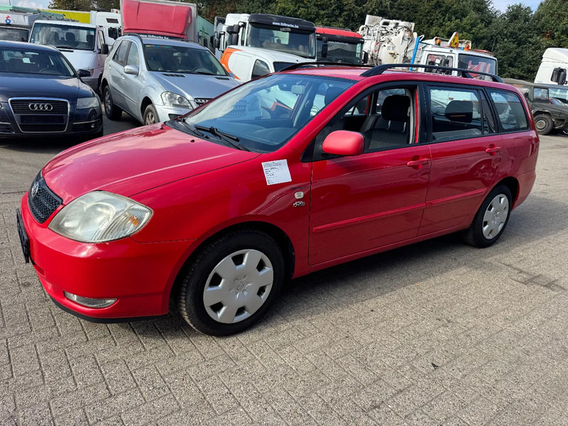 Toyota Corolla 2,0D-AC-CLIME** - Automóvel: foto 1 Toyota Corolla 2,0D-AC-CLIME** - Automóvel: foto 1