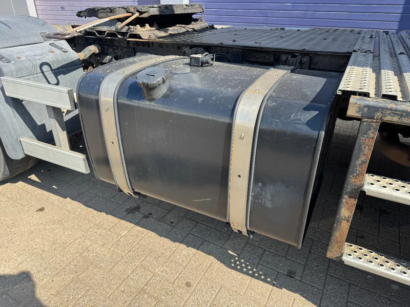 MAN TGA 18.360 **EURO 4-VERRY CLEAN** - Tractor: foto 4 MAN TGA 18.360 **EURO 4-VERRY CLEAN** - Tractor: foto 4
