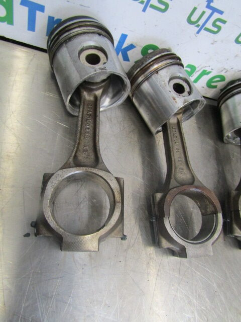 CUMMINS 6 CTA C SERIES CONROD + PISTON P/NO3934924700 – 5 AVAILABLE - Motor e peças para Camião: foto 4 CUMMINS 6 CTA C SERIES CONROD + PISTON P/NO3934924700 – 5 AVAILABLE - Motor e peças para Camião: foto 4