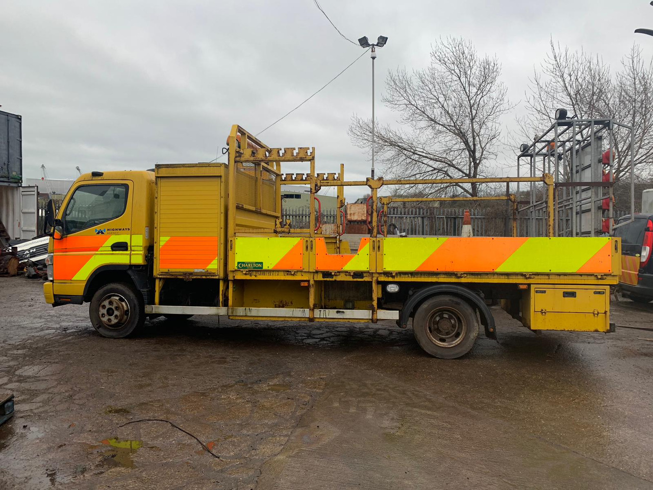 MITSUBISHI FUSO / CANTER 4M50 (2010) BREAKING - Camião: foto 2 MITSUBISHI FUSO / CANTER 4M50 (2010) BREAKING - Camião: foto 2