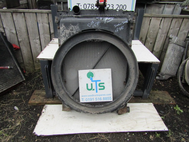 DAF CF 75 RADIATOR - Radiador para Camião: foto 1 DAF CF 75 RADIATOR - Radiador para Camião: foto 1