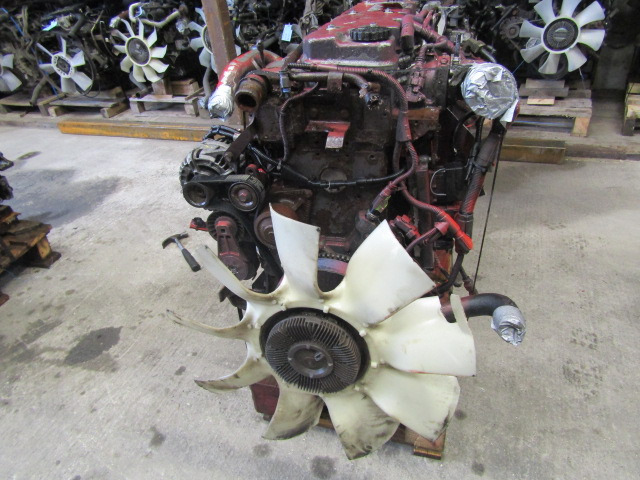 DAF CF65 220 EURO 5 MODEL ISBE4220 ENGINE - Motor para Camião: foto 3 DAF CF65 220 EURO 5 MODEL ISBE4220 ENGINE - Motor para Camião: foto 3