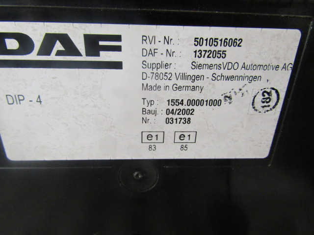 DAF CF65 CLOCK CLUSTER 1372055 - Cabine e interior para Camião: foto 2 DAF CF65 CLOCK CLUSTER 1372055 - Cabine e interior para Camião: foto 2