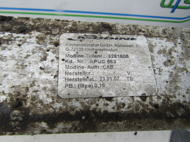 DAF LF 45 150 INTERCOOLER P/NO 3281805 - Radiador para Camião: foto 2 DAF LF 45 150 INTERCOOLER P/NO 3281805 - Radiador para Camião: foto 2