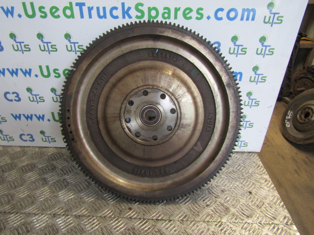 DAF LF 45 EURO 5 FLYWHEEL P/NO 5258810 - Volante do motor para Camião: foto 2 DAF LF 45 EURO 5 FLYWHEEL P/NO 5258810 - Volante do motor para Camião: foto 2