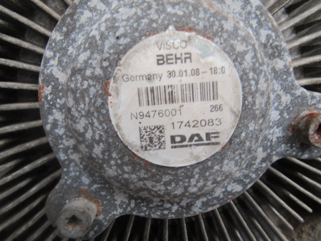 DAF XF 105 460 (MX340SI) VISCUSS FAN COMPLETE P/NO 1742083 - Motor e peças para Camião: foto 2 DAF XF 105 460 (MX340SI) VISCUSS FAN COMPLETE P/NO 1742083 - Motor e peças para Camião: foto 2