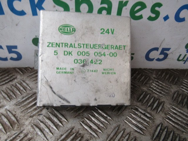 DAF XF 95 HELLA CONTROL UNIT P/NO DK005054-00 036-422 - Centralina electrónica para Camião: foto 1 DAF XF 95 HELLA CONTROL UNIT P/NO DK005054-00 036-422 - Centralina electrónica para Camião: foto 1