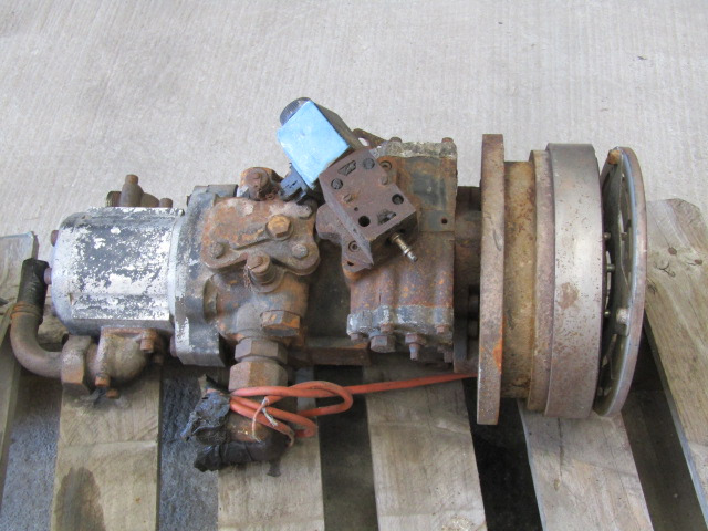 FAUN ROTOPRESS HYDRAULIC PUMP P/NO 5243886/601461 - Bomba hidráulica para Veículo municipal/ Especial: foto 1 FAUN ROTOPRESS HYDRAULIC PUMP P/NO 5243886/601461 - Bomba hidráulica para Veículo municipal/ Especial: foto 1