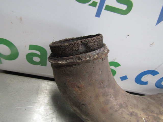 HINO 300 SERIES EXHAUST FRONT PIPE - Sistema de escape para Camião: foto 3 HINO 300 SERIES EXHAUST FRONT PIPE - Sistema de escape para Camião: foto 3