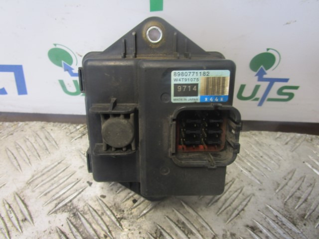 ISUZU N75 (4HK1) ECU / RELAY 8980771182 - Centralina electrónica para Camião: foto 1 ISUZU N75 (4HK1) ECU / RELAY 8980771182 - Centralina electrónica para Camião: foto 1