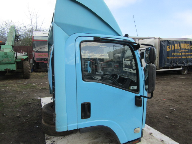 ISUZU N75 CAB (2012) - Cabine para Camião: foto 5 ISUZU N75 CAB (2012) - Cabine para Camião: foto 5