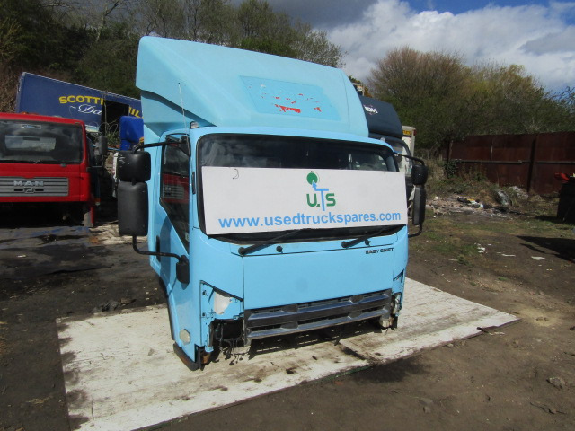 ISUZU N75 CAB (2012) - Cabine para Camião: foto 1 ISUZU N75 CAB (2012) - Cabine para Camião: foto 1