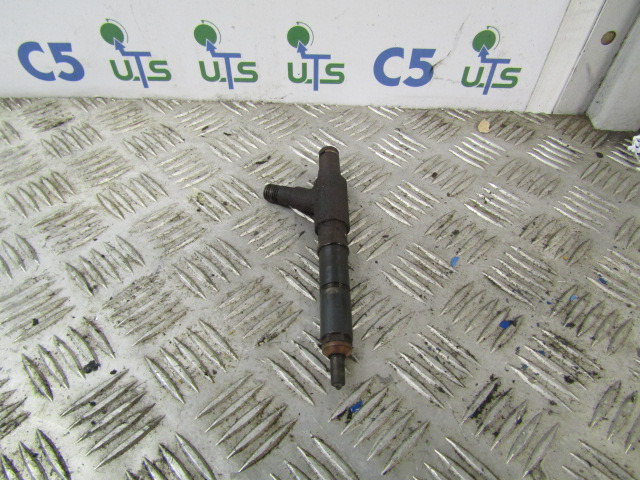 ISUZU NQR 4HE1 4.8 INJECTORS (4) P/NO 583-48-4430 - Sistema de combustível para Camião: foto 2 ISUZU NQR 4HE1 4.8 INJECTORS (4) P/NO 583-48-4430 - Sistema de combustível para Camião: foto 2