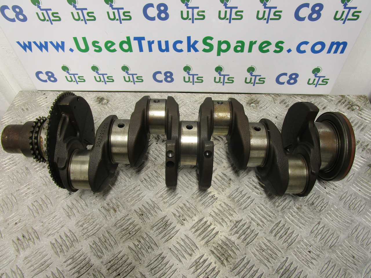 IVECO DAILY 3.0 STANDARD CRANKSHAFT P/NO 502295.019 - Motor e peças para Camião: foto 1 IVECO DAILY 3.0 STANDARD CRANKSHAFT P/NO 502295.019 - Motor e peças para Camião: foto 1