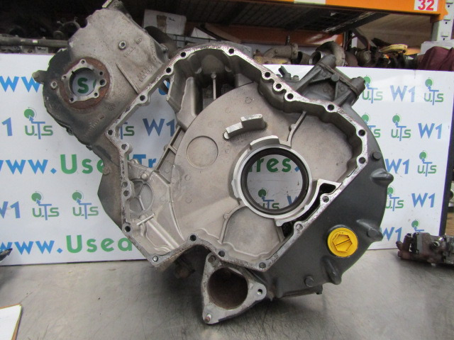 IVECO STRALIS CURSOR 10 FLYWHEEL BELLHOUSING P/NO 5801551117 - Volante do motor para Camião: foto 1 IVECO STRALIS CURSOR 10 FLYWHEEL BELLHOUSING P/NO 5801551117 - Volante do motor para Camião: foto 1