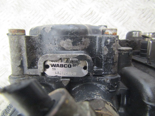 IVECO STRALIS EBS AXLE MODULATOR VALVE P/NO 4801040050 (WABCO) - Peças de freio para Camião: foto 3 IVECO STRALIS EBS AXLE MODULATOR VALVE P/NO 4801040050 (WABCO) - Peças de freio para Camião: foto 3