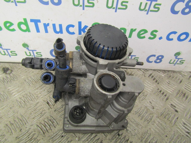 IVECO STRALIS EBS TRAILER CONTROL VALVE ‘WABCO’ P/NO 4802040020 - Peças de freio para Camião: foto 2 IVECO STRALIS EBS TRAILER CONTROL VALVE ‘WABCO’ P/NO 4802040020 - Peças de freio para Camião: foto 2