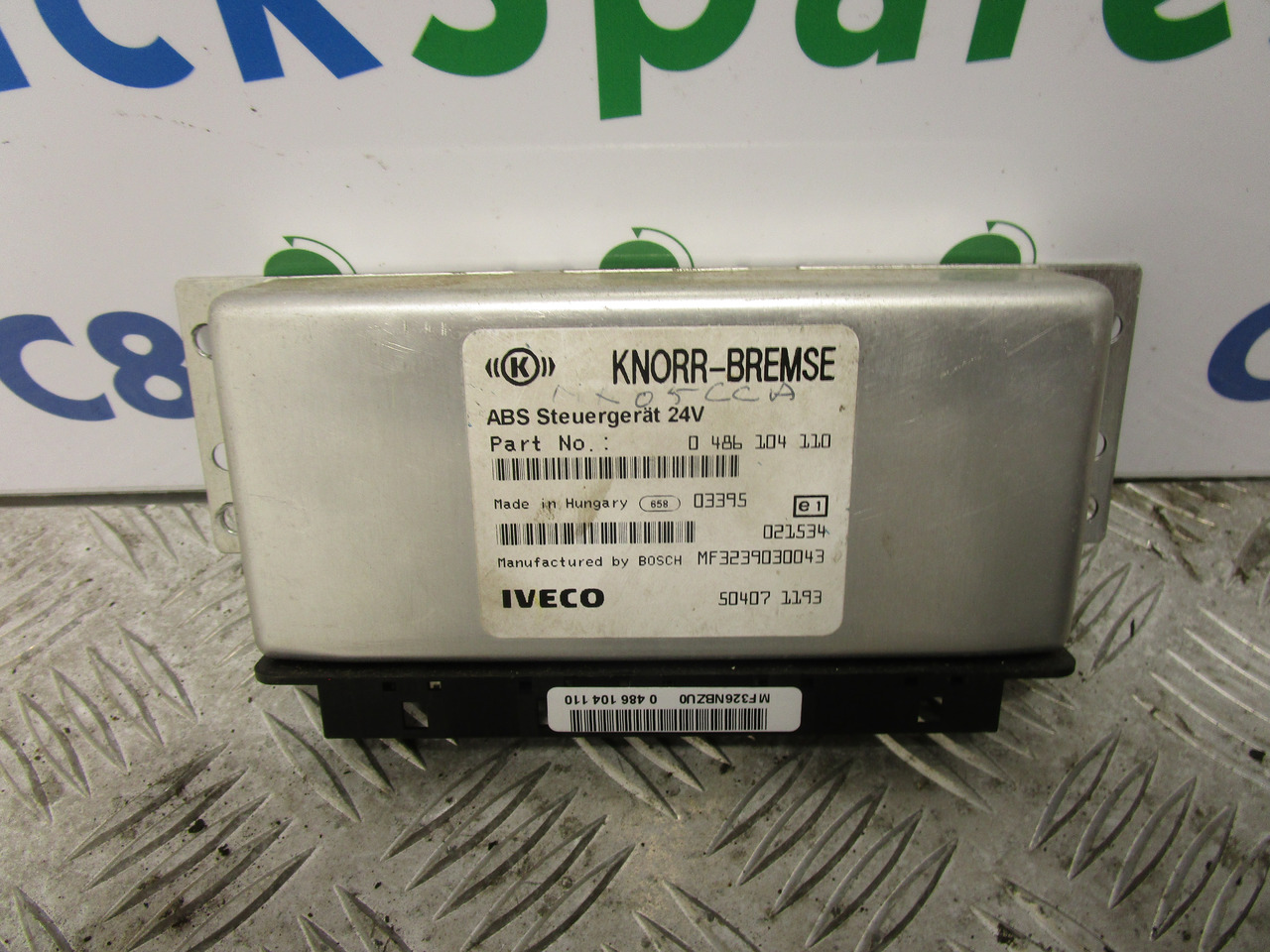 IVECO TECTOR ABS ECU P/NO 0486104110 - Peças de freio para Camião: foto 1 IVECO TECTOR ABS ECU P/NO 0486104110 - Peças de freio para Camião: foto 1
