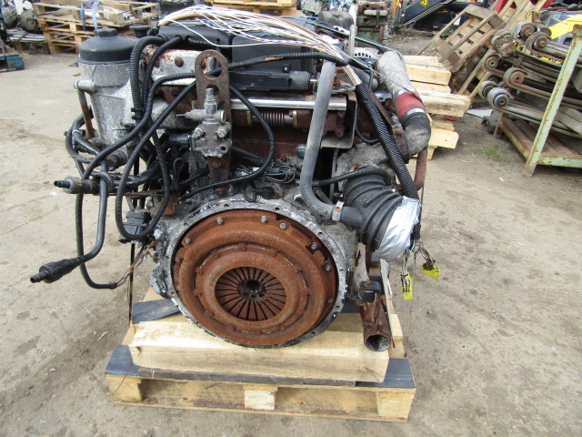MAN TGL DO834 LFL54 COMPLETE ENGINE (GOOD WORKING ORDER) - Motor para Camião: foto 3 MAN TGL DO834 LFL54 COMPLETE ENGINE (GOOD WORKING ORDER) - Motor para Camião: foto 3