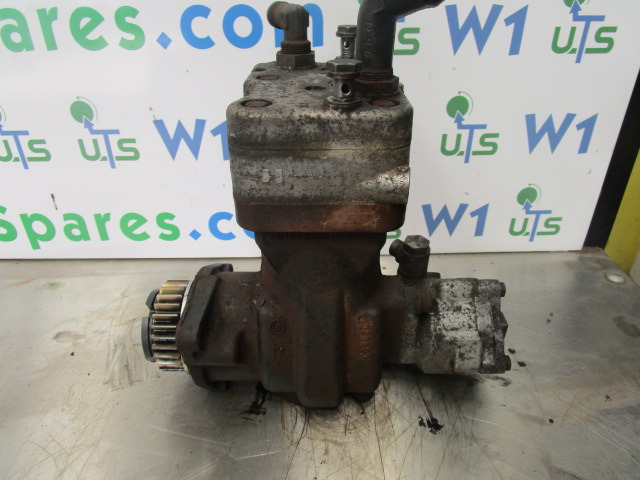 MAN TGL DO834 LFL54 ENGINE COMPRESSOR P/NO 411154011 - Motor e peças para Camião: foto 2 MAN TGL DO834 LFL54 ENGINE COMPRESSOR P/NO 411154011 - Motor e peças para Camião: foto 2