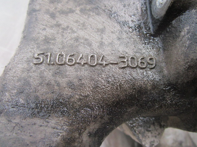 MAN TGL DO834 LFL54 THERMOSTAT HOUSING P/NO 5106404-3069 - Motor e peças para Camião: foto 2 MAN TGL DO834 LFL54 THERMOSTAT HOUSING P/NO 5106404-3069 - Motor e peças para Camião: foto 2