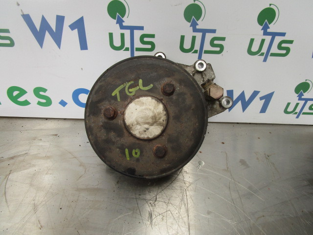 MAN TGL DO834 LFL54 WATER PUMP - Motor e peças para Camião: foto 2 MAN TGL DO834 LFL54 WATER PUMP - Motor e peças para Camião: foto 2