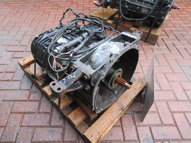 MAN TGL ZF65850 ECOLITE GEARBOX - Caixa de velocidade para Camião: foto 2 MAN TGL ZF65850 ECOLITE GEARBOX - Caixa de velocidade para Camião: foto 2