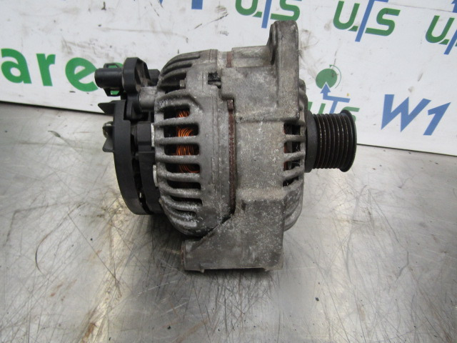 MAN TGM 340 DO836 ALTERNATOR BOSCH TYPE BR28-N1 - Sistema elétrico para Camião: foto 1 MAN TGM 340 DO836 ALTERNATOR BOSCH TYPE BR28-N1 - Sistema elétrico para Camião: foto 1