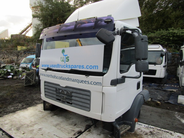 MAN TGM DAY CAB EX 2009 - Cabine para Camião: foto 1 MAN TGM DAY CAB EX 2009 - Cabine para Camião: foto 1