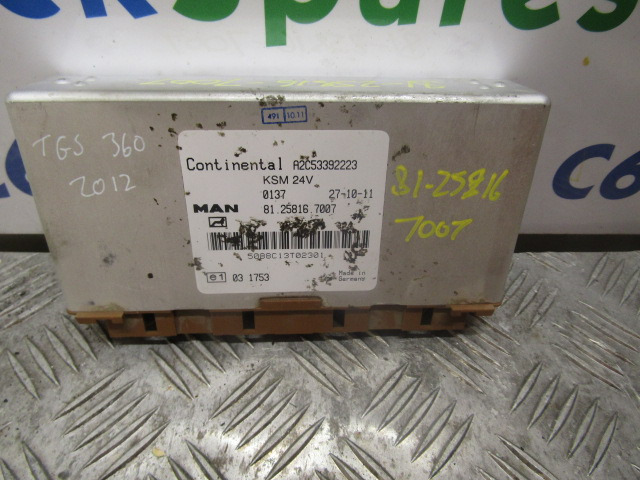 MAN TGS KSM CONTROL UNIT MAN P/NO 81.25816.7007 - Sistema elétrico para Camião: foto 1 MAN TGS KSM CONTROL UNIT MAN P/NO 81.25816.7007 - Sistema elétrico para Camião: foto 1