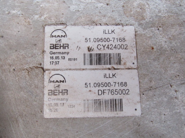 MAN TGS / TGX D2066 OIL COOLER P/NO 51.09500-7168 - Motor e peças para Camião: foto 2 MAN TGS / TGX D2066 OIL COOLER P/NO 51.09500-7168 - Motor e peças para Camião: foto 2