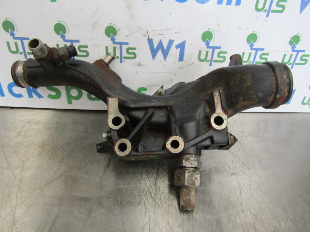 MAN TGS/TGX D2066 WATER HOUSING /MOUNTING P/NO 51-41501-3097 - Motor e peças para Camião: foto 1 MAN TGS/TGX D2066 WATER HOUSING /MOUNTING P/NO 51-41501-3097 - Motor e peças para Camião: foto 1
