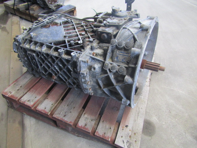 MAN TGS ZF 16S 2220TD MANUAL GEARBOX - Motor e peças para Camião: foto 2 MAN TGS ZF 16S 2220TD MANUAL GEARBOX - Motor e peças para Camião: foto 2