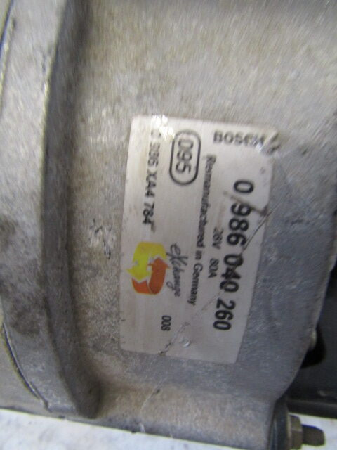 MERCEDES ATEGO 815/1823 ALTERNATOR BOSCH P/NO 0986040260 - Sistema elétrico para Camião: foto 2 MERCEDES ATEGO 815/1823 ALTERNATOR BOSCH P/NO 0986040260 - Sistema elétrico para Camião: foto 2
