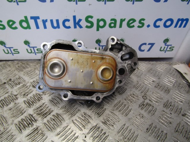MITSUBISHI FUSO 4P10T OIL FILTER HOUSING AND COOLER 50486470 / 504086471 - Motor e peças para Camião: foto 2 MITSUBISHI FUSO 4P10T OIL FILTER HOUSING AND COOLER 50486470 / 504086471 - Motor e peças para Camião: foto 2