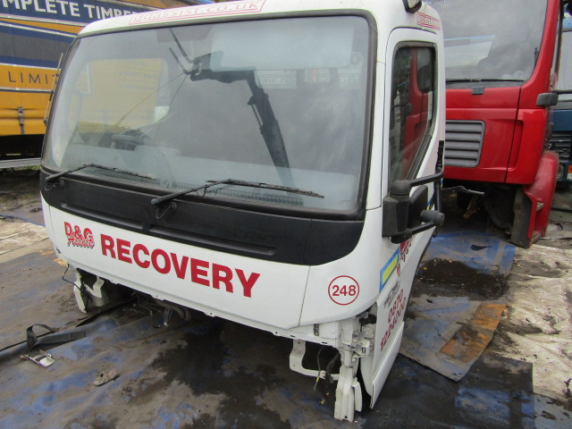 Cabine para Camião MITSUBISHI FUSO 7C15/18 CAB 2013: foto 8
