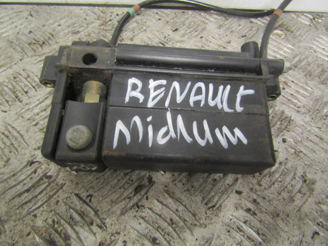 RENAULT MIDLUM DCI PTO IN CAB CONTROL - Cabine e interior para Camião: foto 2 RENAULT MIDLUM DCI PTO IN CAB CONTROL - Cabine e interior para Camião: foto 2