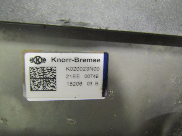 RENAULT MIDLUM DXI EBS BRAKE VALVE P/NO KN20023N00 - Peças de freio para Camião: foto 3 RENAULT MIDLUM DXI EBS BRAKE VALVE P/NO KN20023N00 - Peças de freio para Camião: foto 3