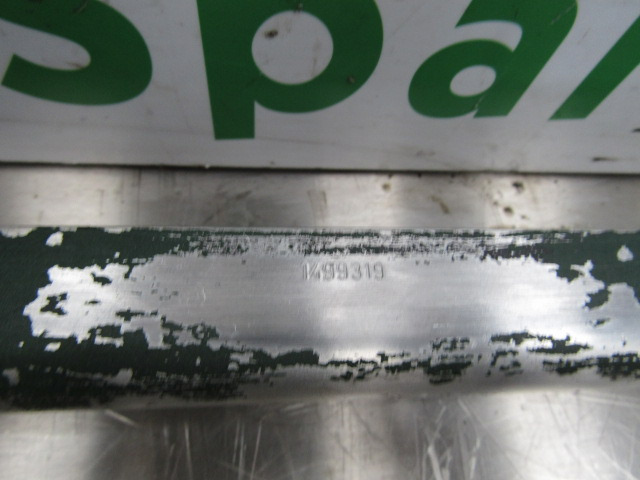 SCANIA 144/164 V8 FUEL RAIL P/NO 1499319 - Motor e peças para Camião: foto 2 SCANIA 144/164 V8 FUEL RAIL P/NO 1499319 - Motor e peças para Camião: foto 2