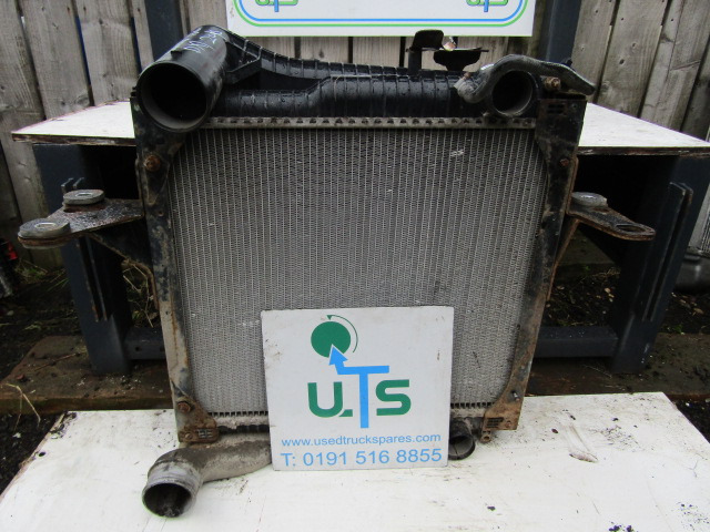 SCANIA P94 230 RADIATOR/INTERCOOLER PACK P/NO 1400937 - Radiador para Camião: foto 4 SCANIA P94 230 RADIATOR/INTERCOOLER PACK P/NO 1400937 - Radiador para Camião: foto 4