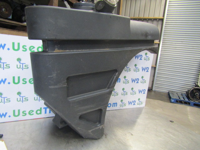 SCHMIDT SWINGO 2015 EURO 6 FUEL TANK P/NO 1154837-4 - Tanque de combustível para Camião: foto 2 SCHMIDT SWINGO 2015 EURO 6 FUEL TANK P/NO 1154837-4 - Tanque de combustível para Camião: foto 2