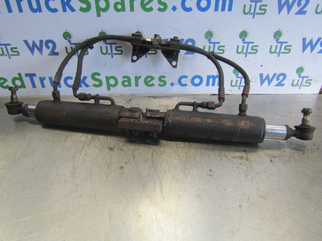 SCHMIDT SWINGO 2015 EURO 6 REAR POWER STEERING RAM COMPLETE - Direcção para Camião: foto 1 SCHMIDT SWINGO 2015 EURO 6 REAR POWER STEERING RAM COMPLETE - Direcção para Camião: foto 1