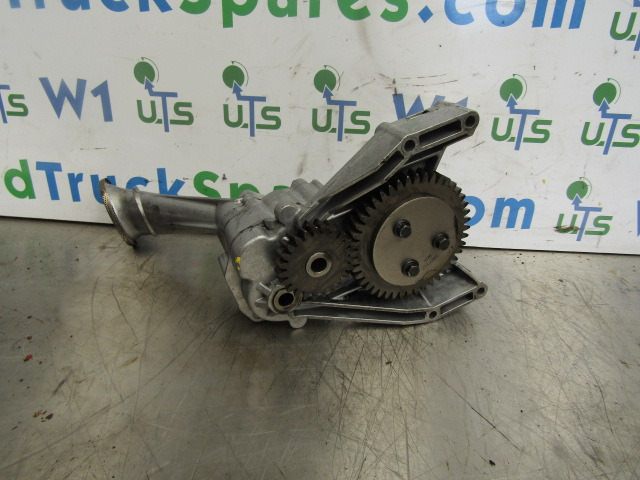 VOLVO FH D12D OIL PUMP - Motor e peças para Camião: foto 2 VOLVO FH D12D OIL PUMP - Motor e peças para Camião: foto 2