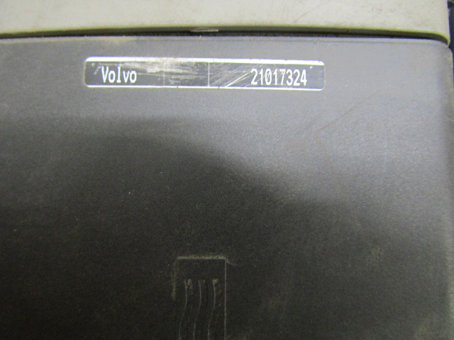 WEBASTO ST2000 AIR DROP NIGHT HEATER ALSO 2000S & LARGE CHOICE AVAILABLE - Cabine e interior para Camião: foto 5 WEBASTO ST2000 AIR DROP NIGHT HEATER ALSO 2000S & LARGE CHOICE AVAILABLE - Cabine e interior para Camião: foto 5