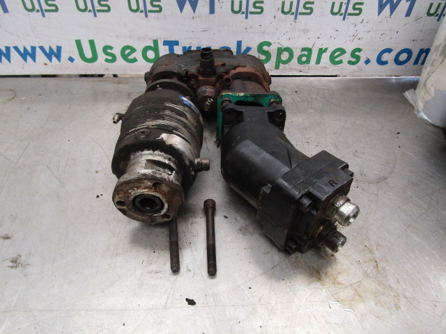 ZF S1000 TWIN PTO SHAFT/HYDRAULIC - Hidráulica para Camião: foto 1 ZF S1000 TWIN PTO SHAFT/HYDRAULIC - Hidráulica para Camião: foto 1
