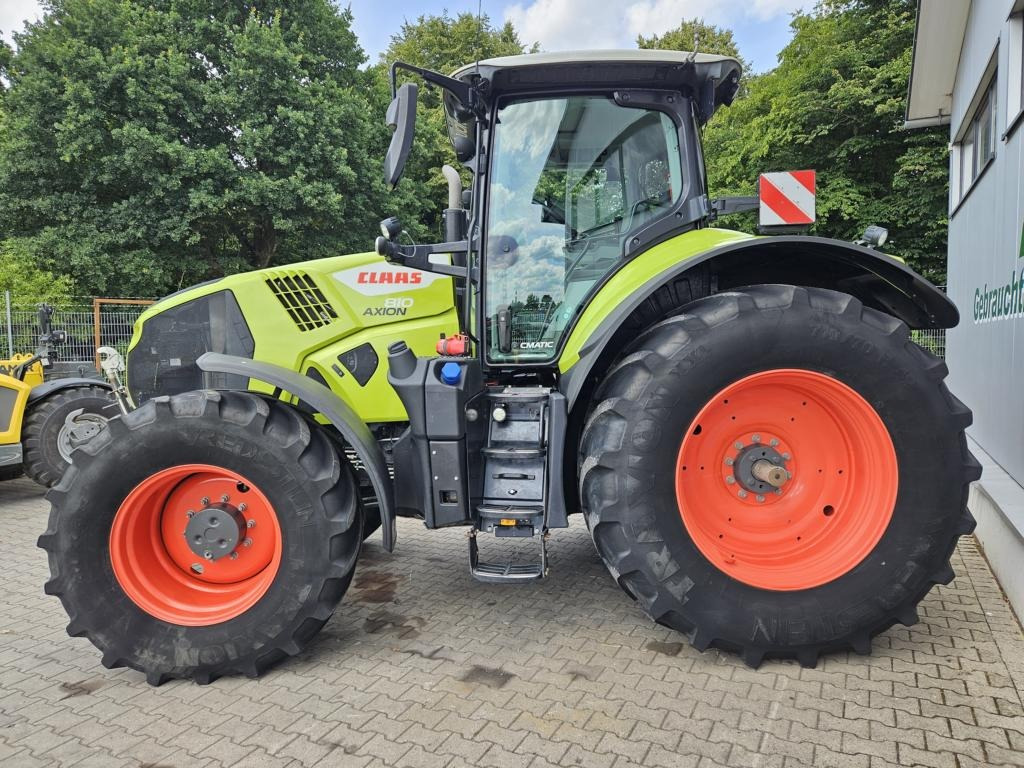 Trator CLAAS AXION 810 CMATIC: foto 26