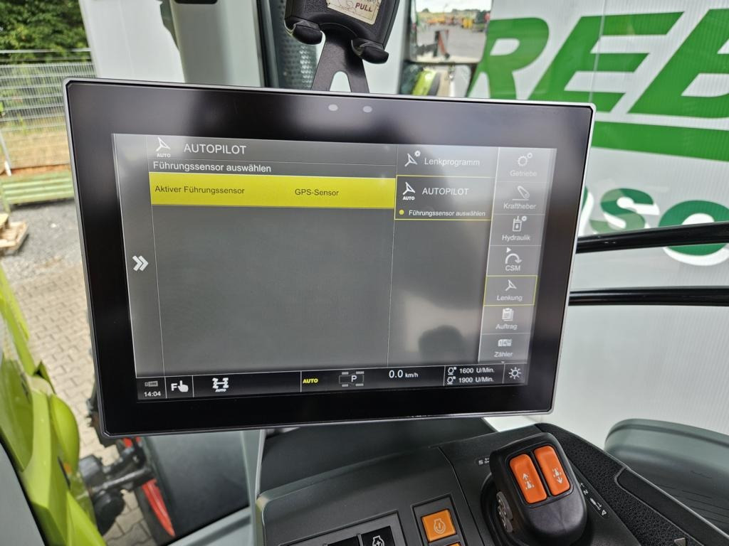 Trator CLAAS AXION 810 CMATIC: foto 19